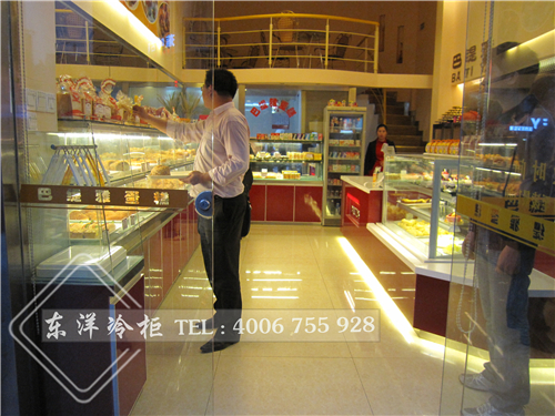 深圳巴緹雅蛋糕店蛋糕展示柜/面包展示柜工程案例,保鮮柜展示柜,冒菜保鮮柜,保鮮柜圖片,鮮花鮮肉保鮮柜,保鮮柜尺寸,鮮花保鮮冷柜,小型保鮮展示柜,小型保鮮柜,家用保鮮柜,二手保鮮柜市場(chǎng),食品保鮮柜,星星保鮮柜,食品保鮮展示柜,麻辣燙保鮮柜價(jià)格,鮮花保鮮柜多少錢(qián)一臺(tái),食物保鮮柜,超市生鮮保鮮柜,三開(kāi)門(mén)保鮮柜,蔬菜保鮮柜圖片